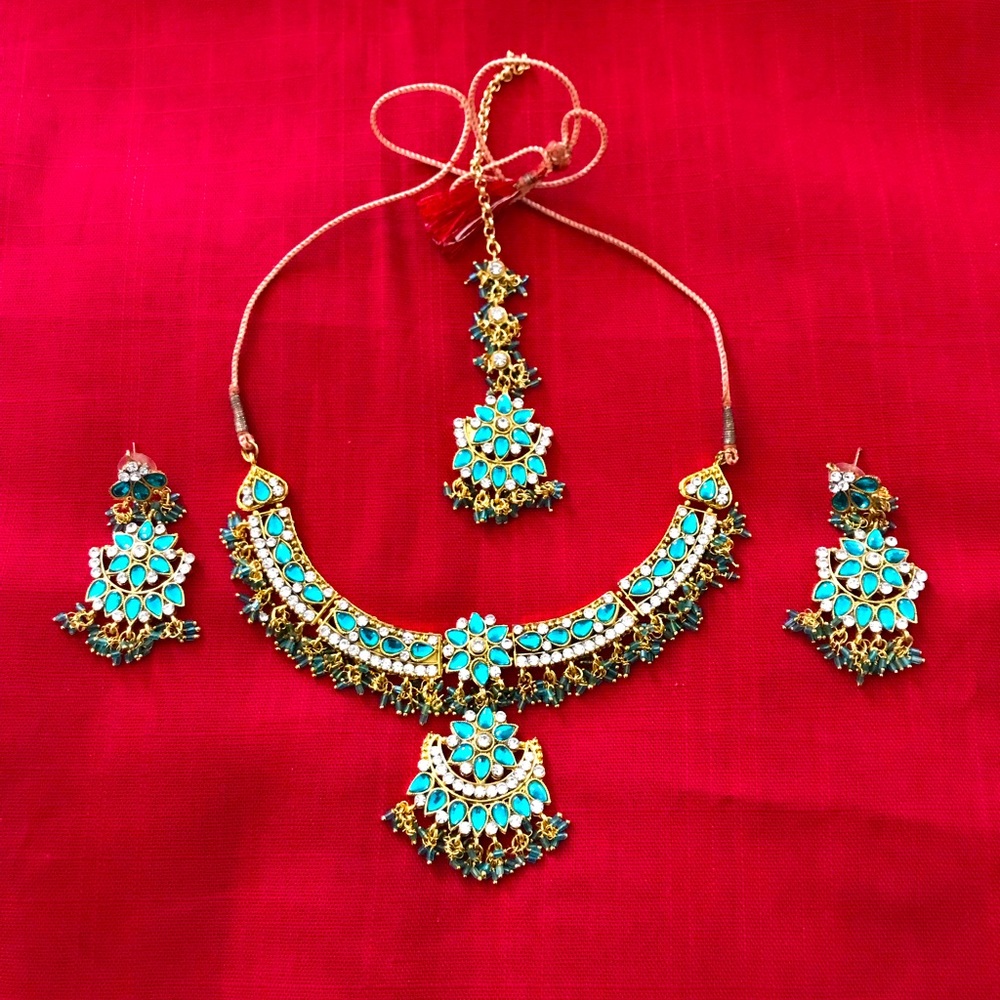 Indian Jewelry Set
